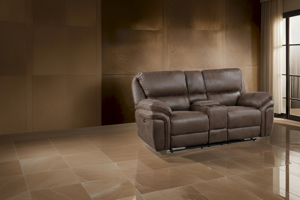 Divanetto a due posti con doppia reclinazione elettrica, colore marrone, con console e USB